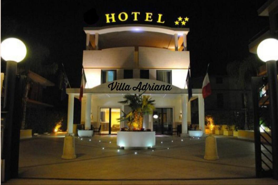 Villa Adriana Hotel Tivoli Ngoại thất bức ảnh