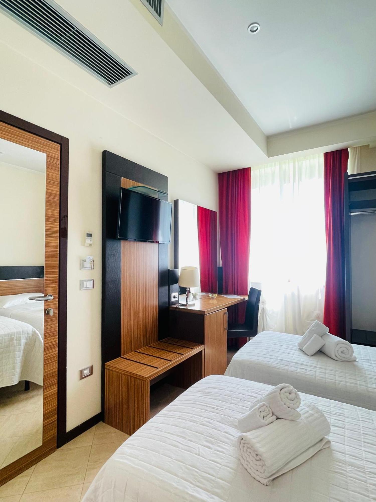 Villa Adriana Hotel Tivoli Ngoại thất bức ảnh